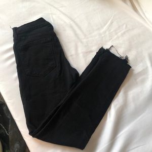 Frame Le Skinny de Jeanne Stagger Hem - black